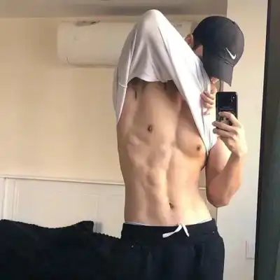 申午瑶